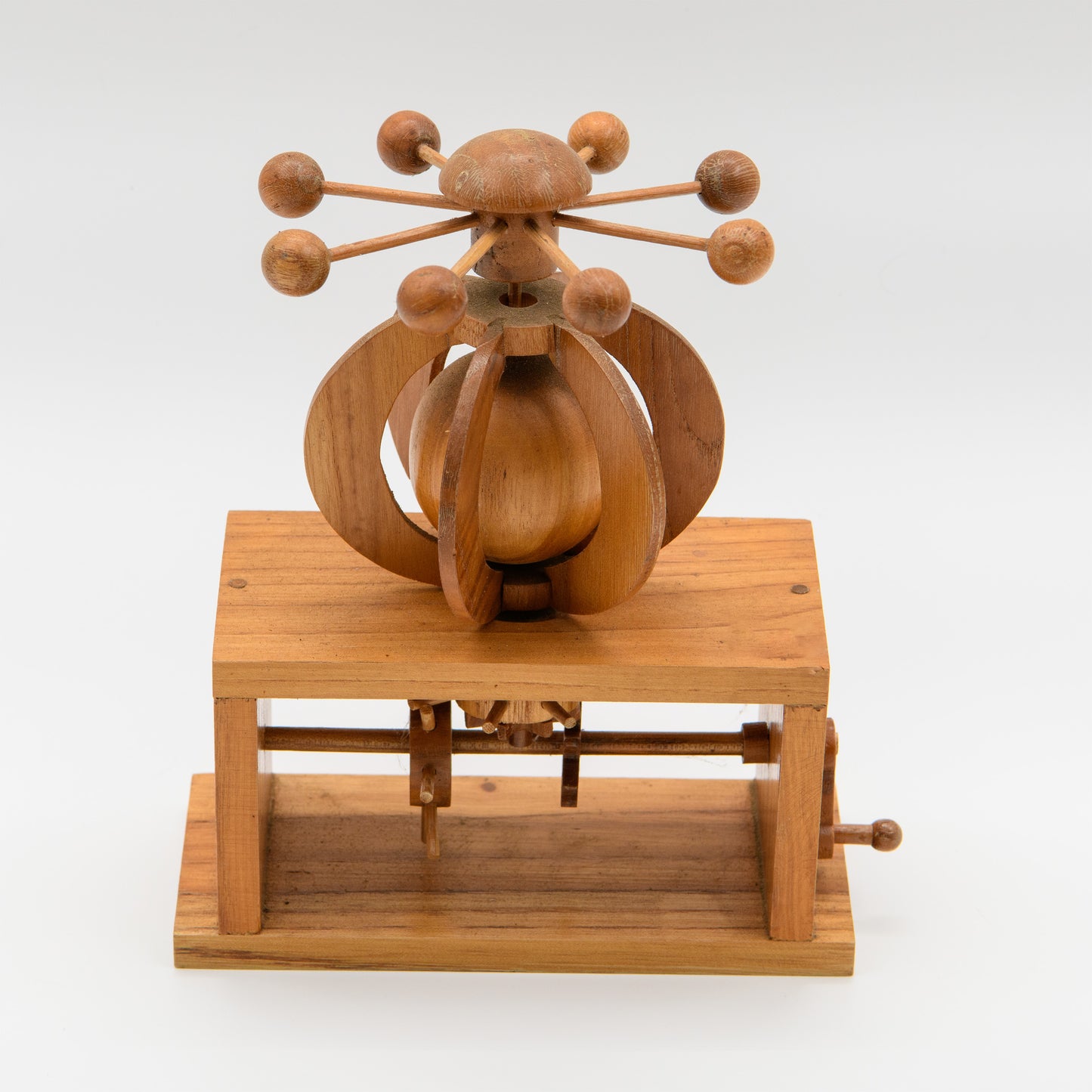 Wooden spinner