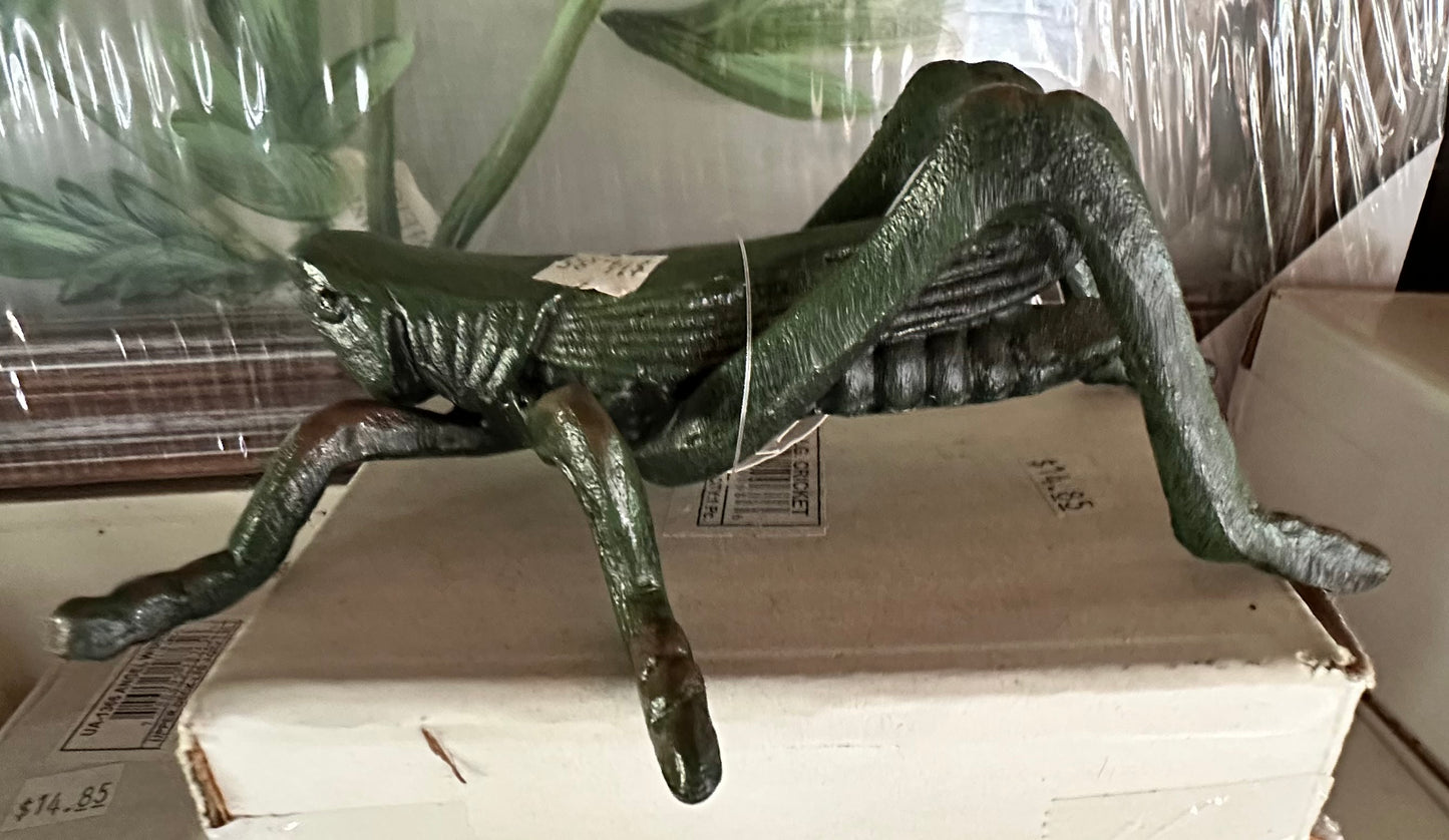 Cricket - Large green