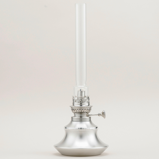 Evergreen Oil Lamp with 10" Globe